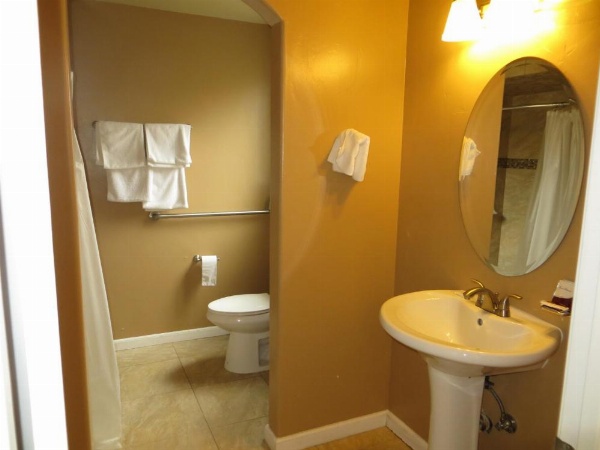 Drift Inn, LLC image 16